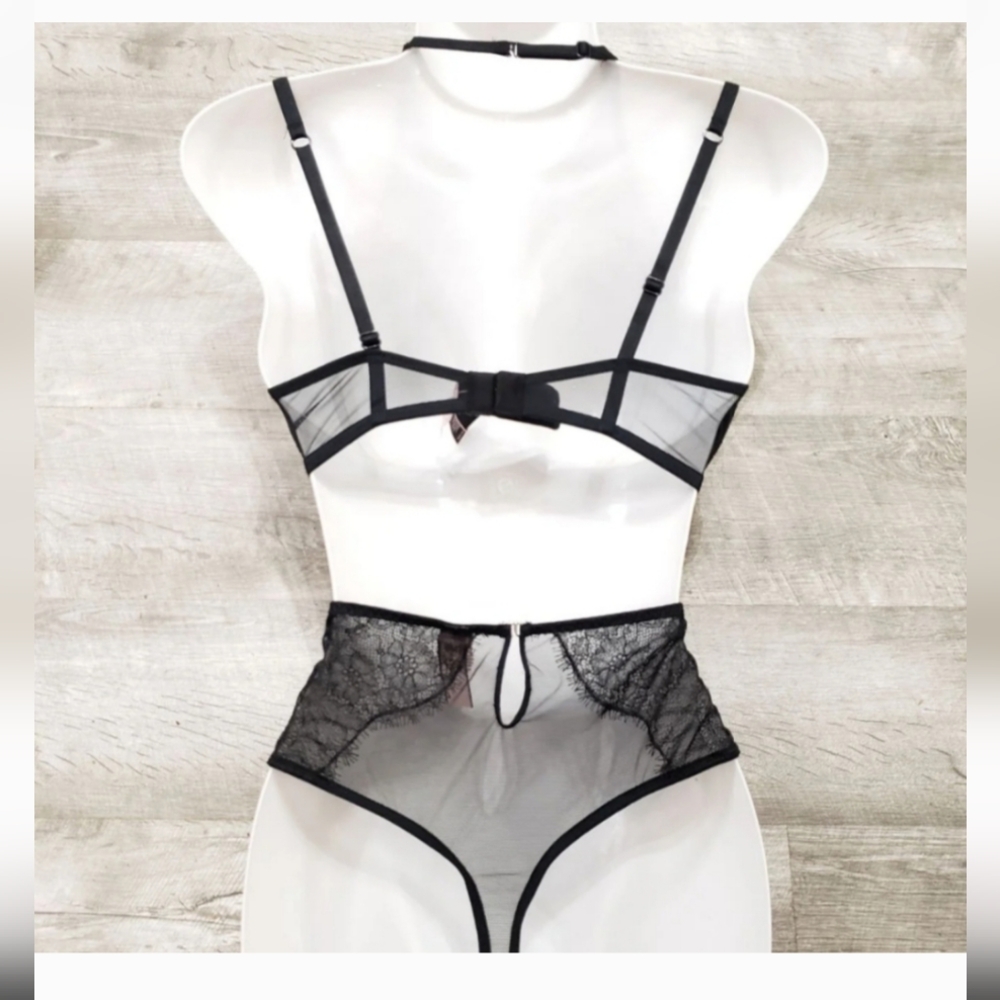 Victorias secret set - Picture 2 of 2